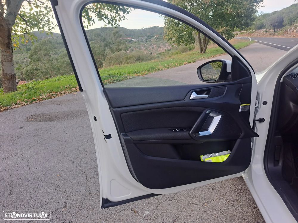 Peugeot 308 1.5 BlueHDi Allure - 11