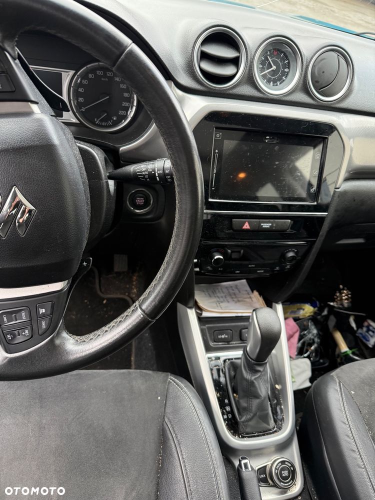 Suzuki Vitara - 18