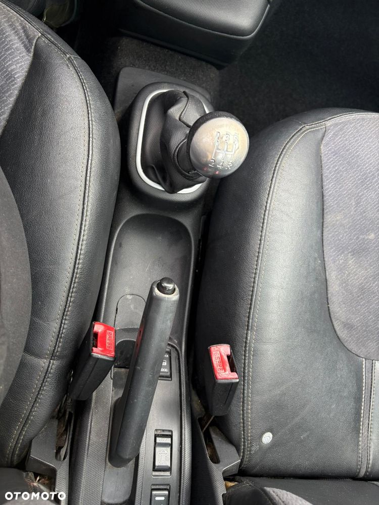 Nissan Micra 1.4 25 - 9