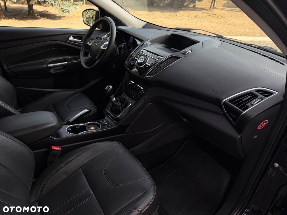 Ford Kuga - 19