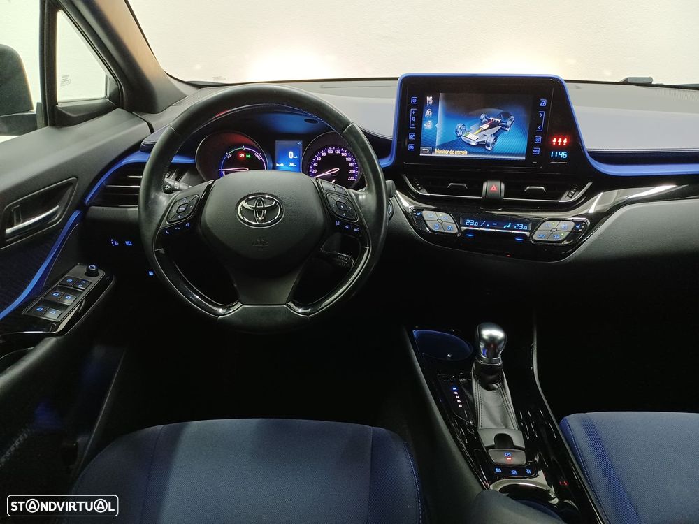 Toyota C-HR - 12