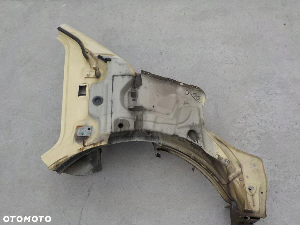 VW T5 POSZYCIE FARTUCH BŁOTNIKA PRAWE PRAWY PRZÓD - 1