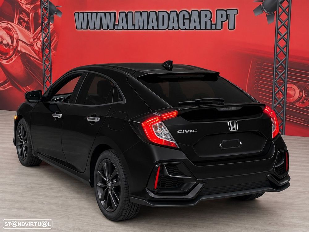 Honda Civic 1.0 i-VTEC Elegance Navi - 4