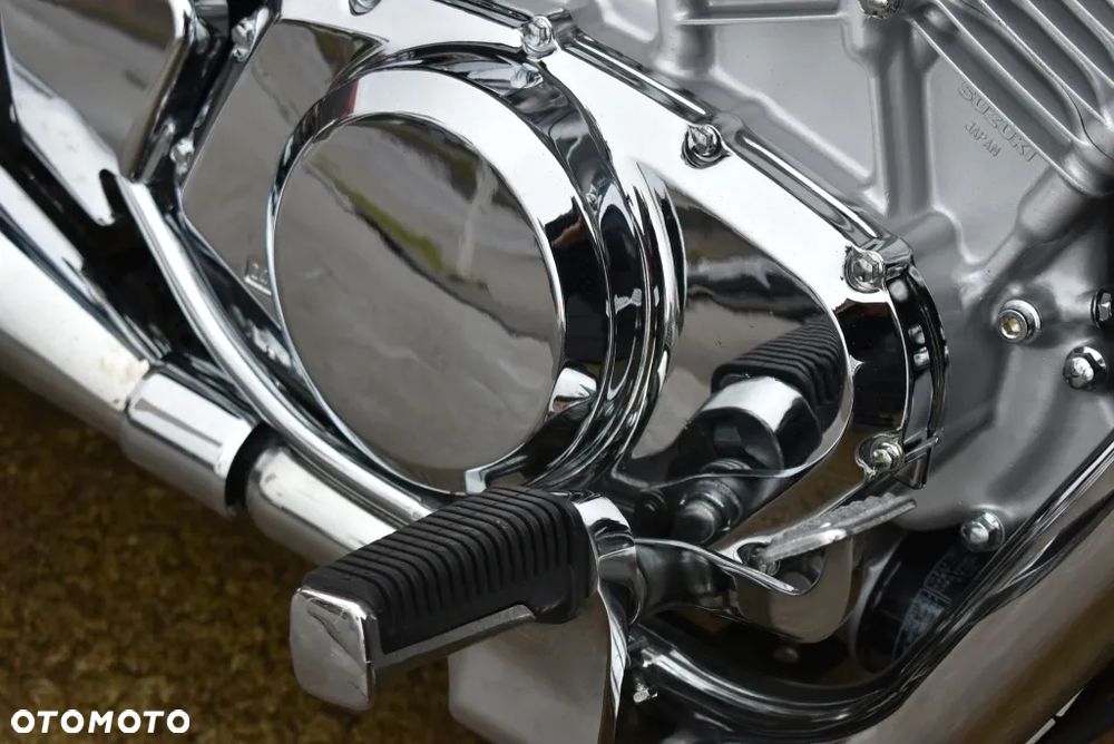 Suzuki Intruder - 36