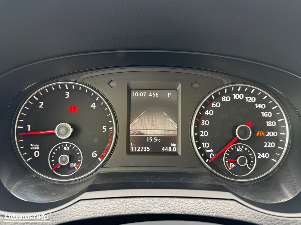 VW Sharan 2.0 TDI Highline DSG - 57