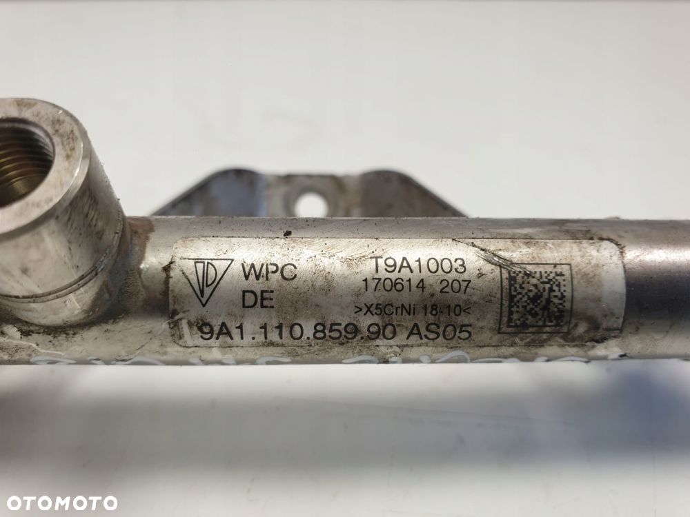 Porsche 911 GT3 3.8 PRZEWÓD PALIWA listwa - 2