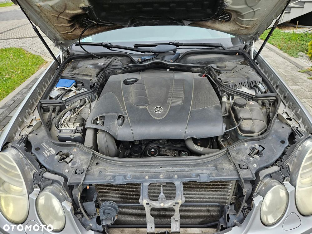 Mercedes-Benz Klasa E 220 CDI Automatik Elegance - 26