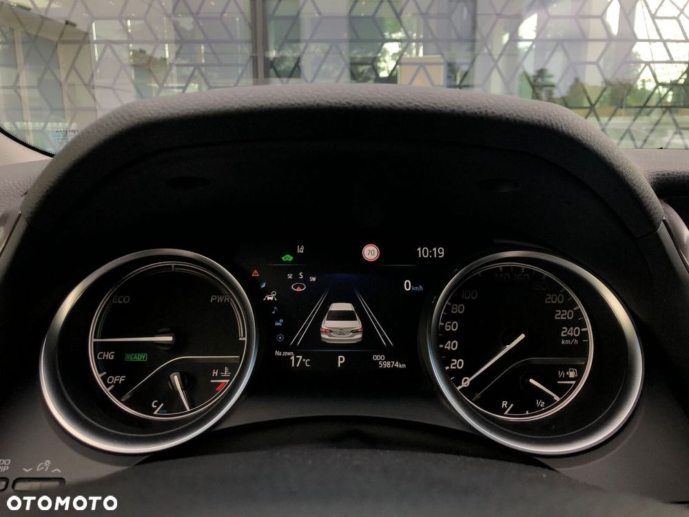 Toyota Camry 2.5 Hybrid Prestige CVT - 24