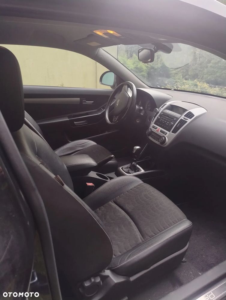 Kia Ceed 2.0 crdi Optimum - 8