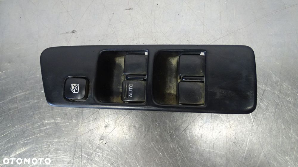 PANEL STEROWANIA SZYB SUBARU FORESTER I 2.0 - 1