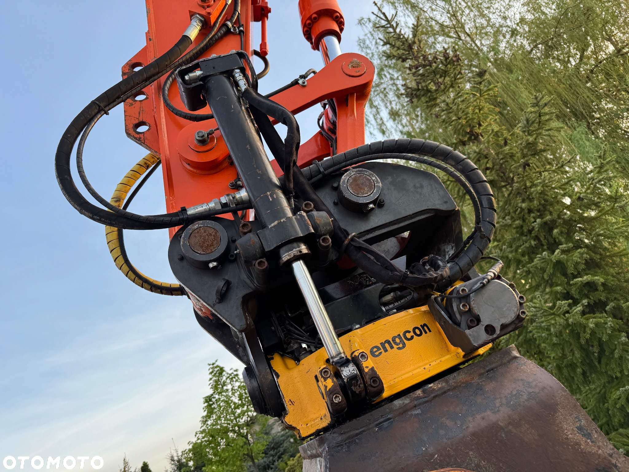 Hitachi ZX140W-6 / ZX 140 W - 26