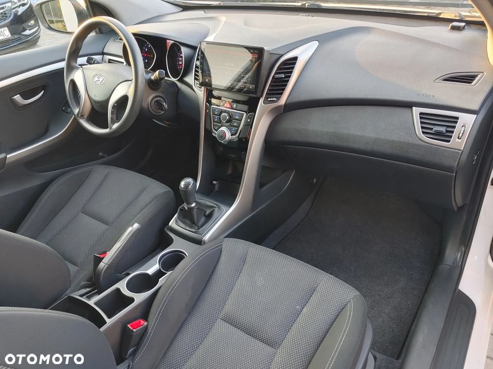 Hyundai i30 1.4 Classic - 7