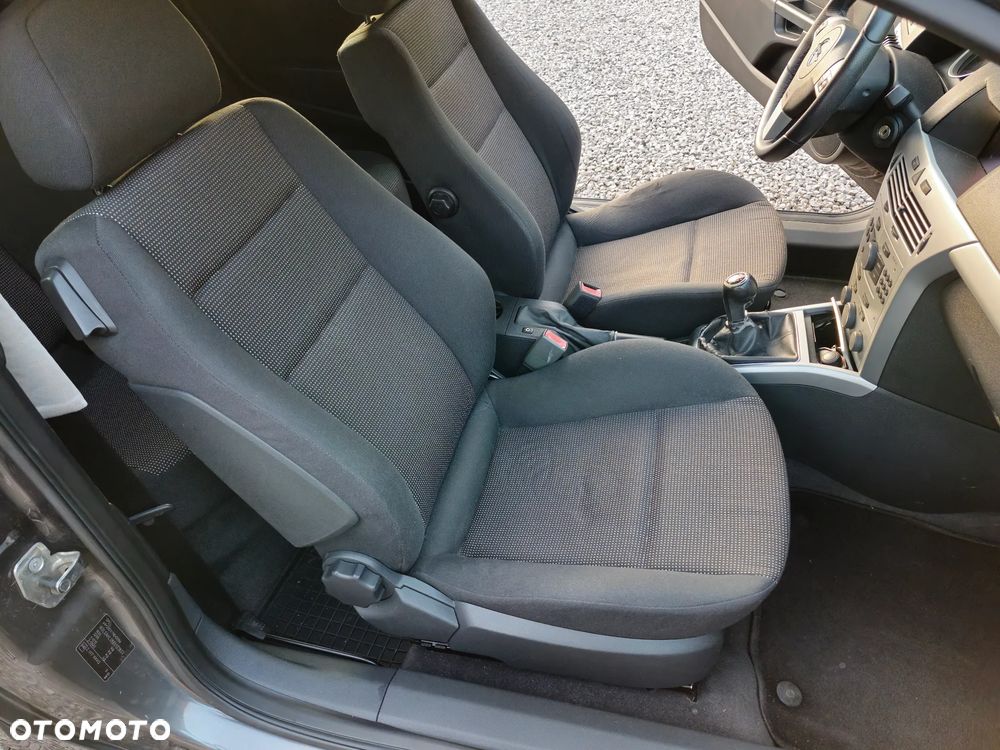 Opel Astra - 19
