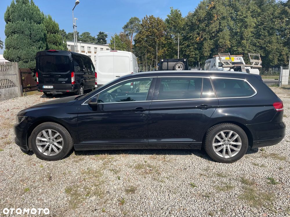Volkswagen Passat Variant - 7