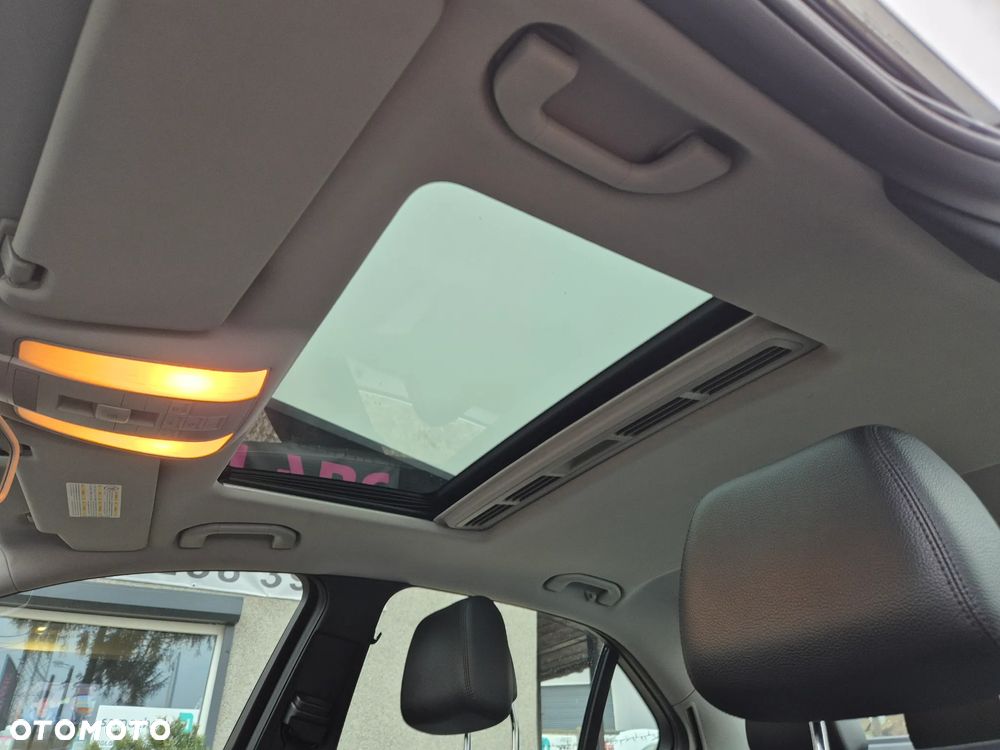 Mercedes-Benz Klasa E 200 CDI DPF BlueEFFICIENCY 7G-TRONIC Avantgarde - 18