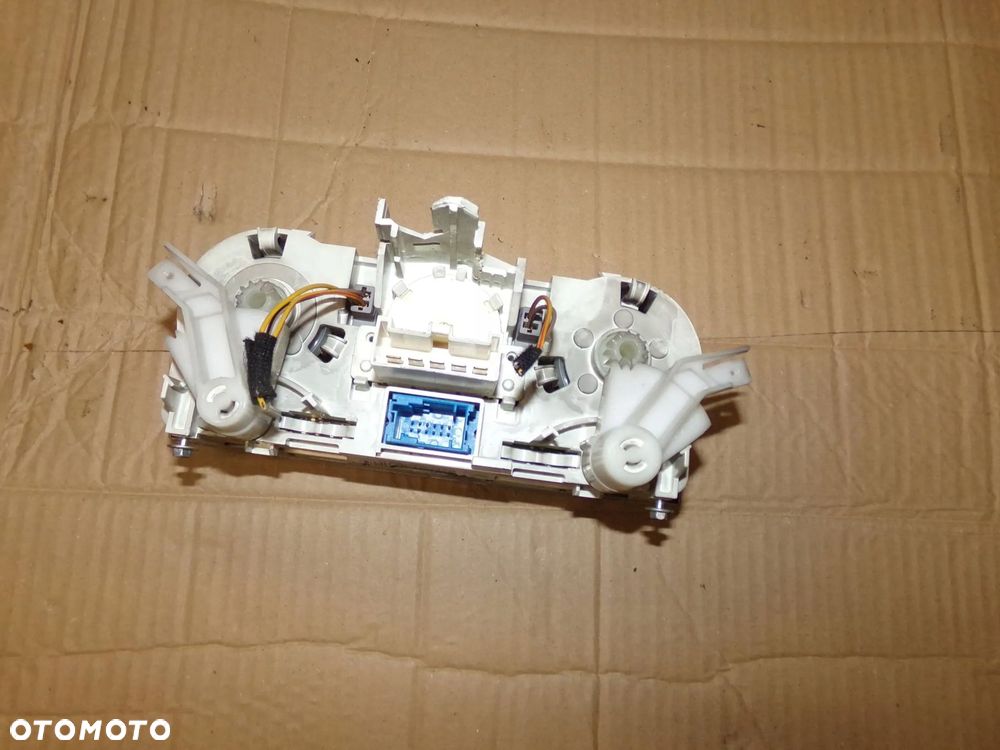 panel klimatyzacji 5e094010 corsa d - 2