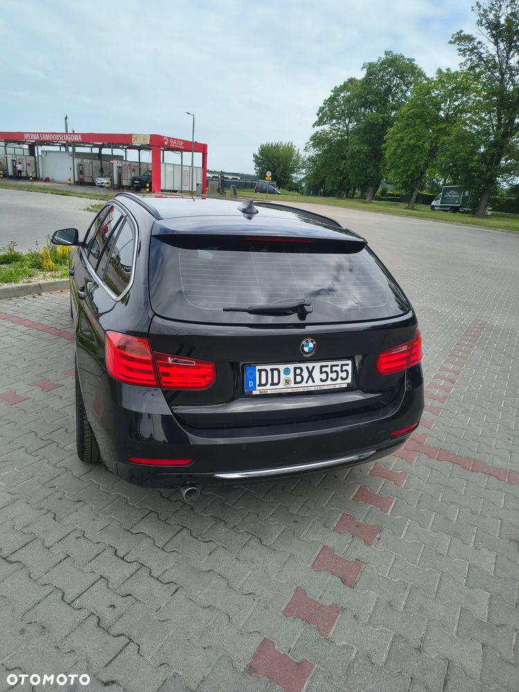 BMW Seria 3 318d Blue Performance Luxury Line - 4