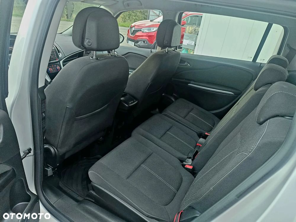 Opel Zafira Tourer 2.0 CDTI Automatik Edition - 10
