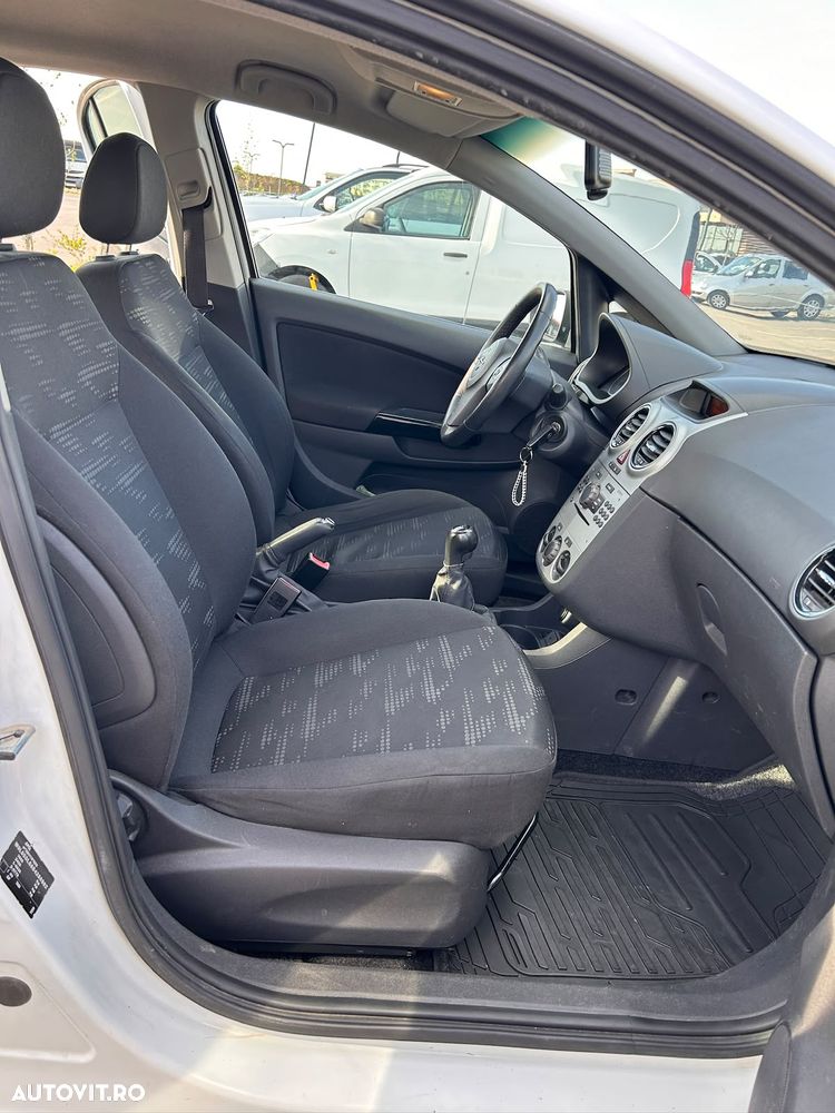 Opel Corsa 1.2 Enjoy - 15
