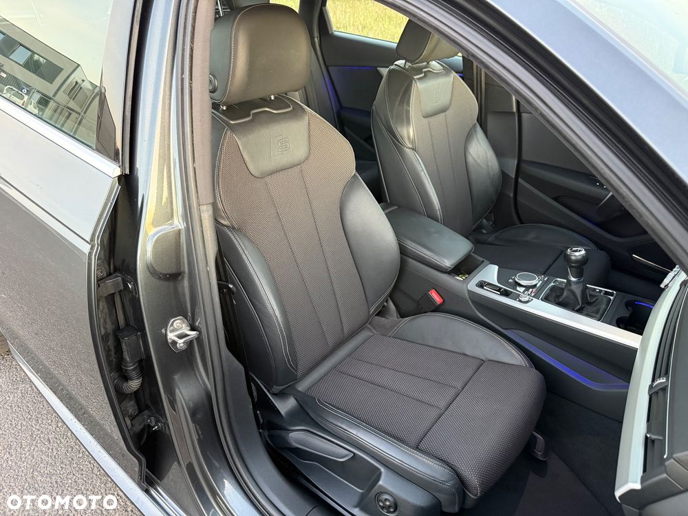 Audi A4 Avant 2.0 TDI DPF clean diesel S line Sportpaket - 11