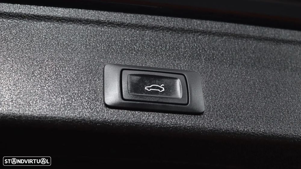 Audi A4 Avant 35 TDI S tronic - 11