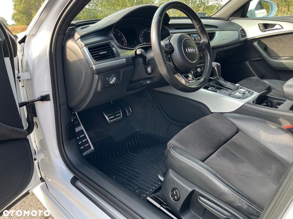Audi A6 Avant - 16