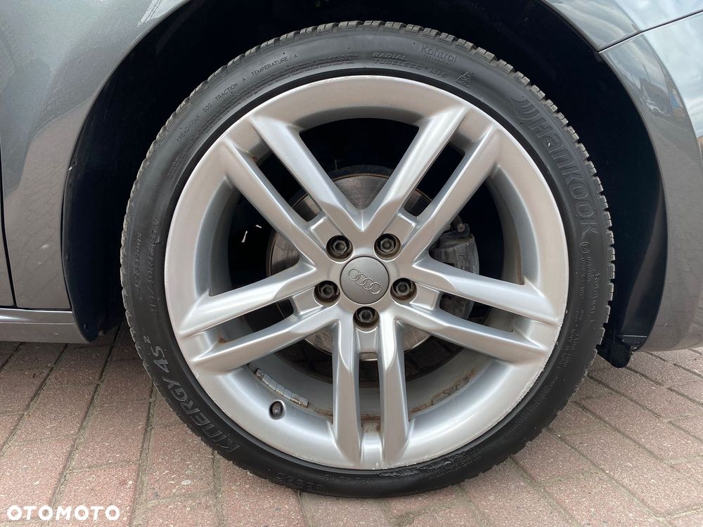 Audi A1 Sportback 1.6 TDI S tronic S line Sportpaket - 14