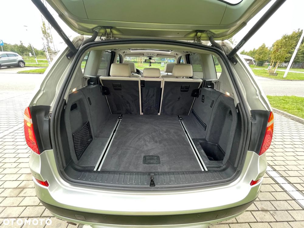 BMW X3 xDrive30d Advantage - 22