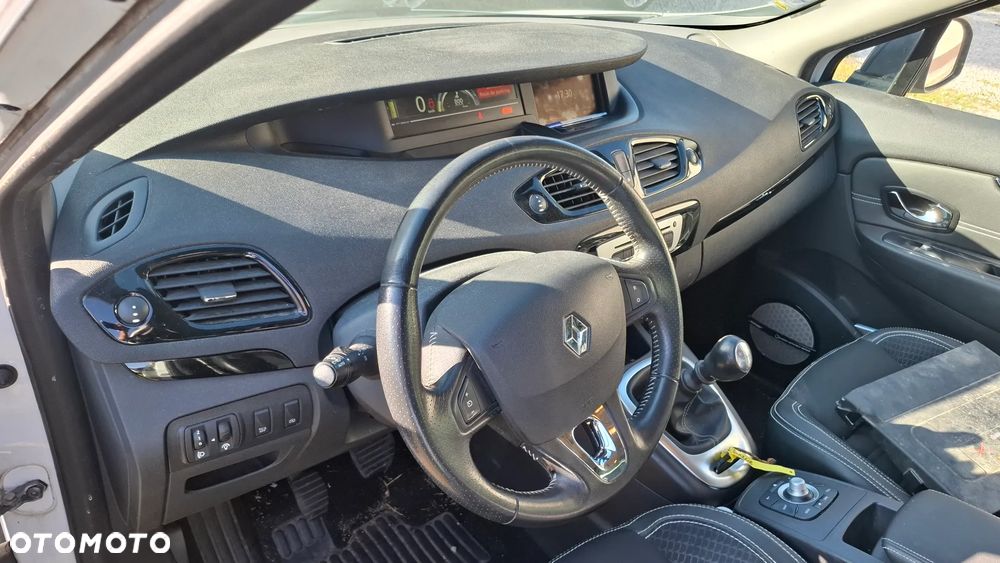 Renault Scenic - 9