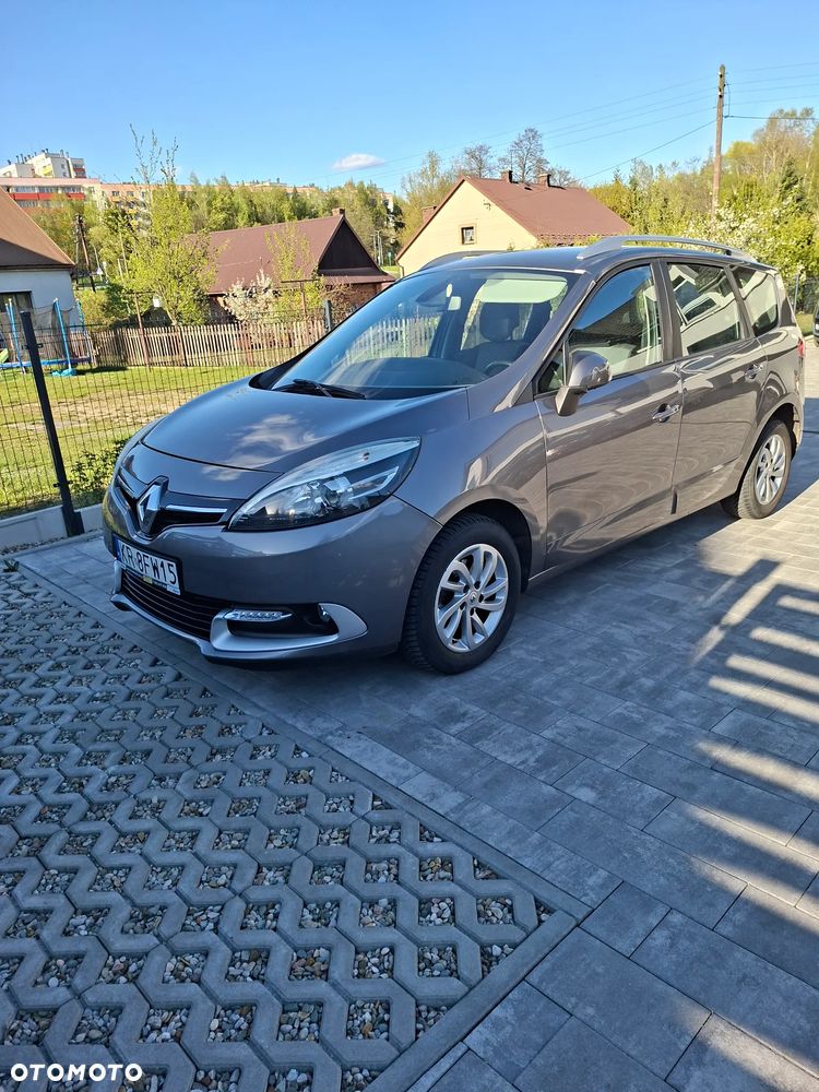 Renault Grand Scenic dCi 110 EDC Paris - 29