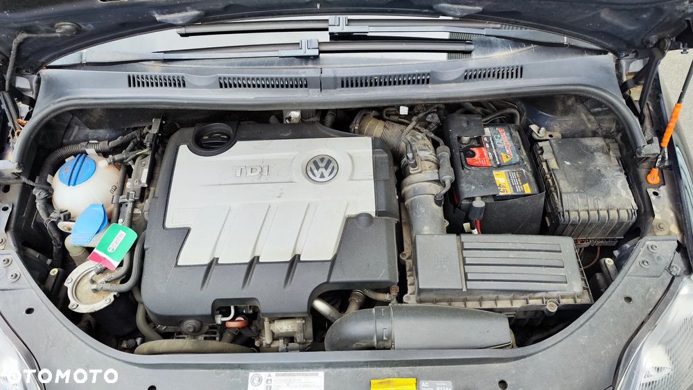 Volkswagen Golf Plus - 32
