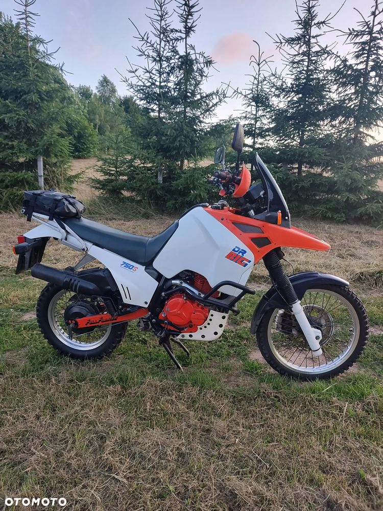 Suzuki DR - 5
