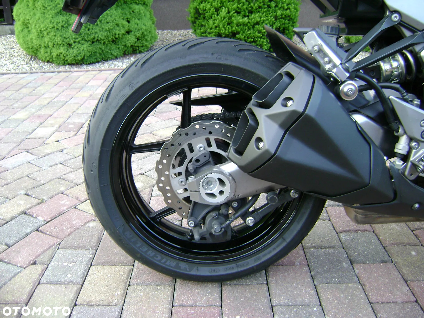 Kawasaki Z - 9