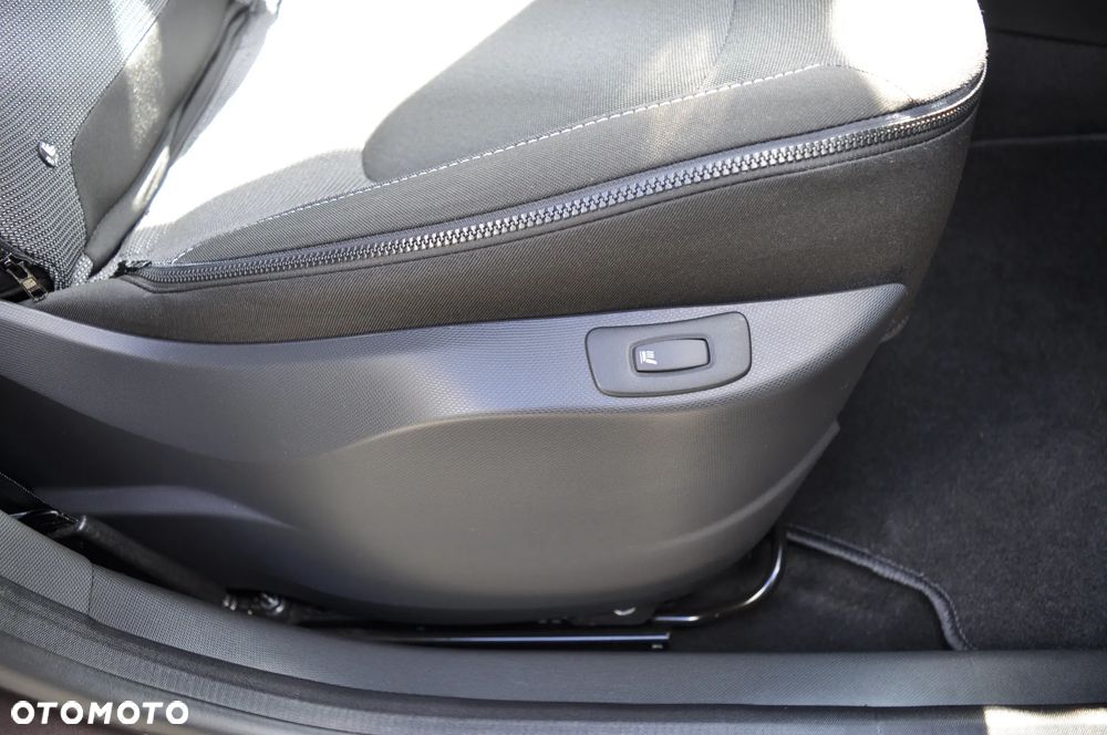 Renault Captur (ENERGY) TCe 90 INTENS - 36