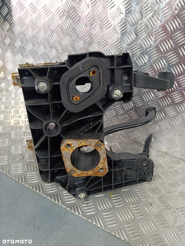 Pedały komplet manual opel insignia a - 7