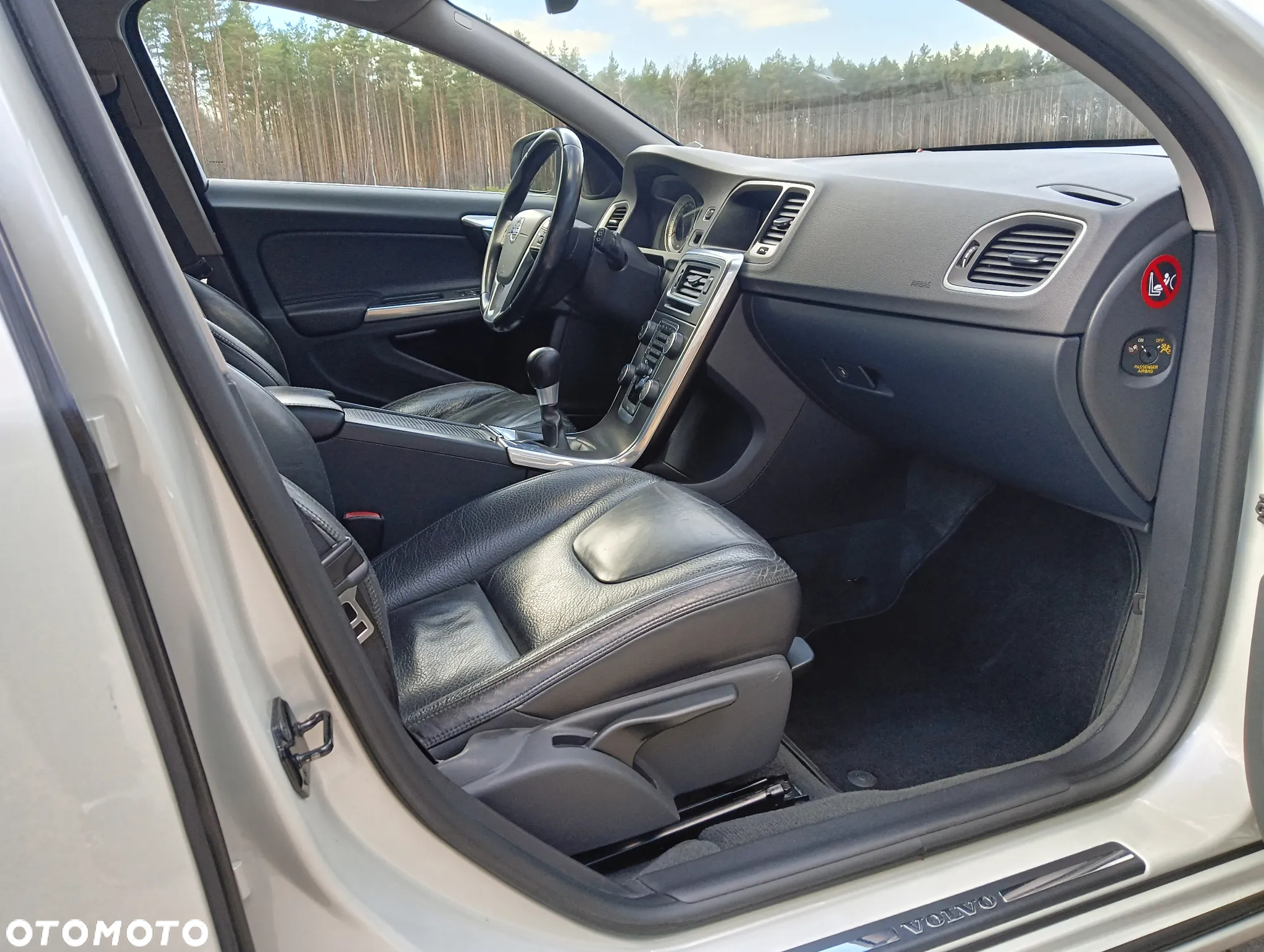 Volvo V60 D3 Summum - 14