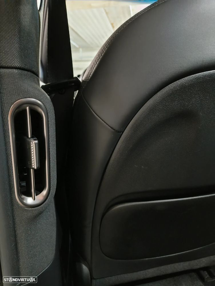 Genesis GV60 - 26