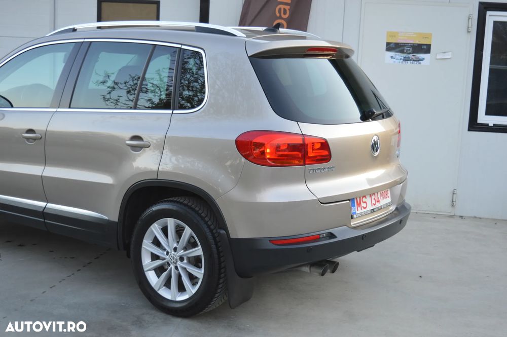 Volkswagen Tiguan 2.0 TDI DPF 4Motion BlueMotion Technology Sport & Style - 15