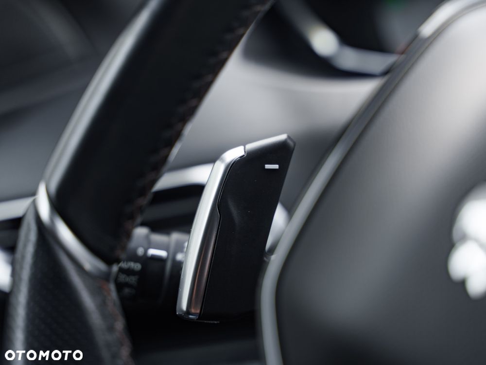 Peugeot 3008 1.5 BlueHDi GT Pack S&S EAT8 - 23