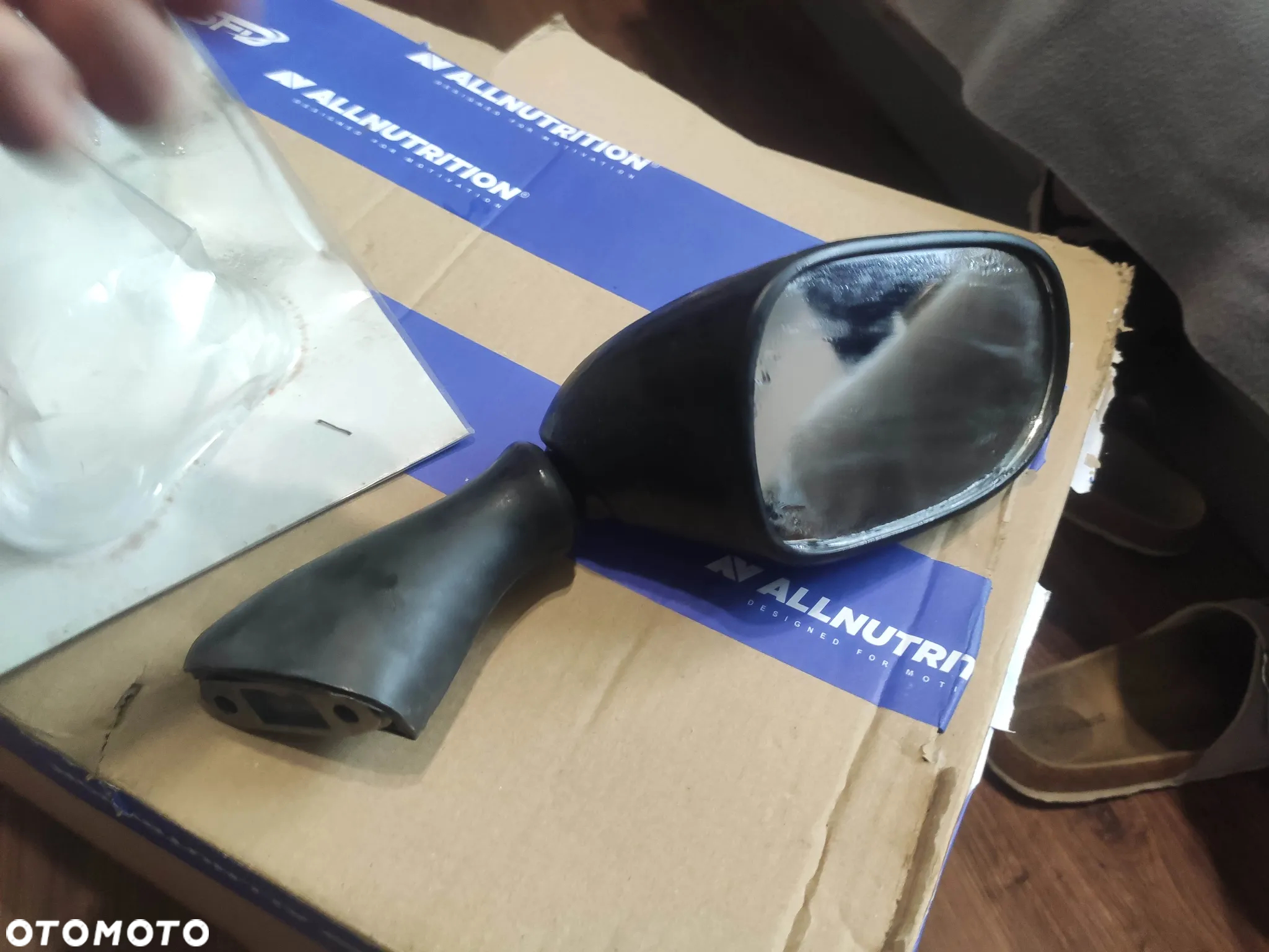 EU LUSTERKO PRAWE SUZUKI GSX 600/750F`98-05 NOWE 20-78231 - 2