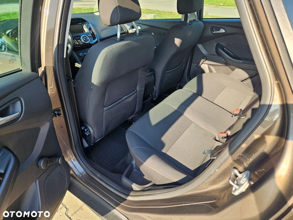 Ford Focus 1.6 Gold X - 15