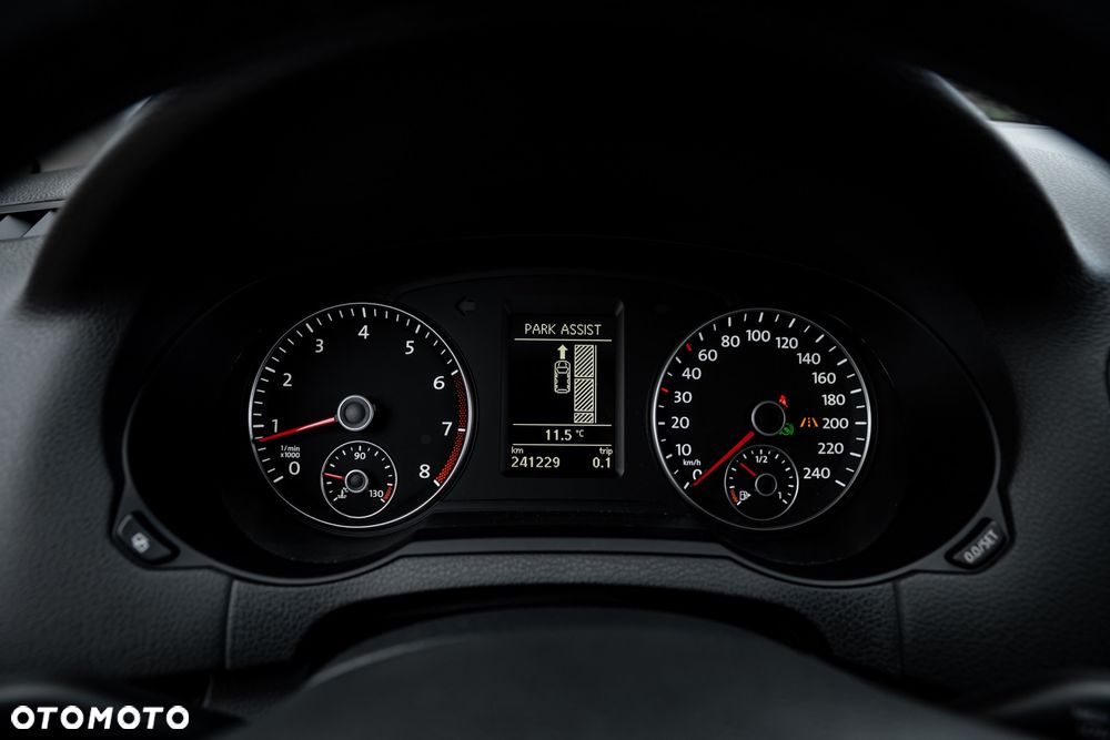 Volkswagen Sharan 2.0 TSI DSG Highline - 38