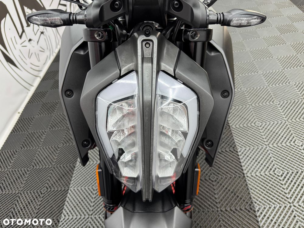 KTM Duke - 10