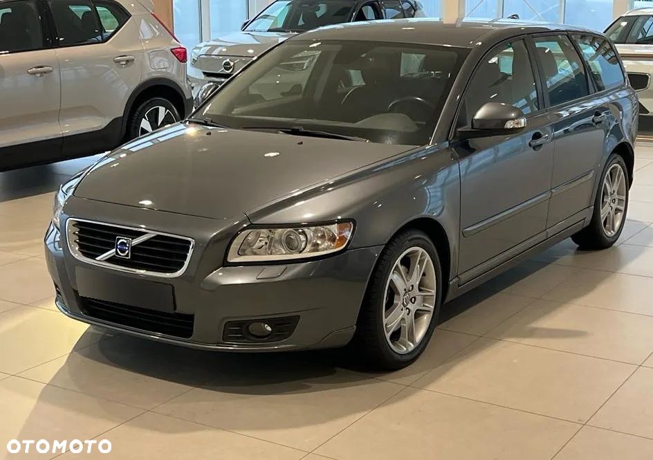 Volvo V50 DPF D4 Geartronic Summum - 1