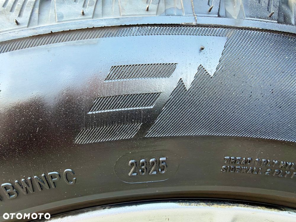 BMW X1 sDrive18i - 37