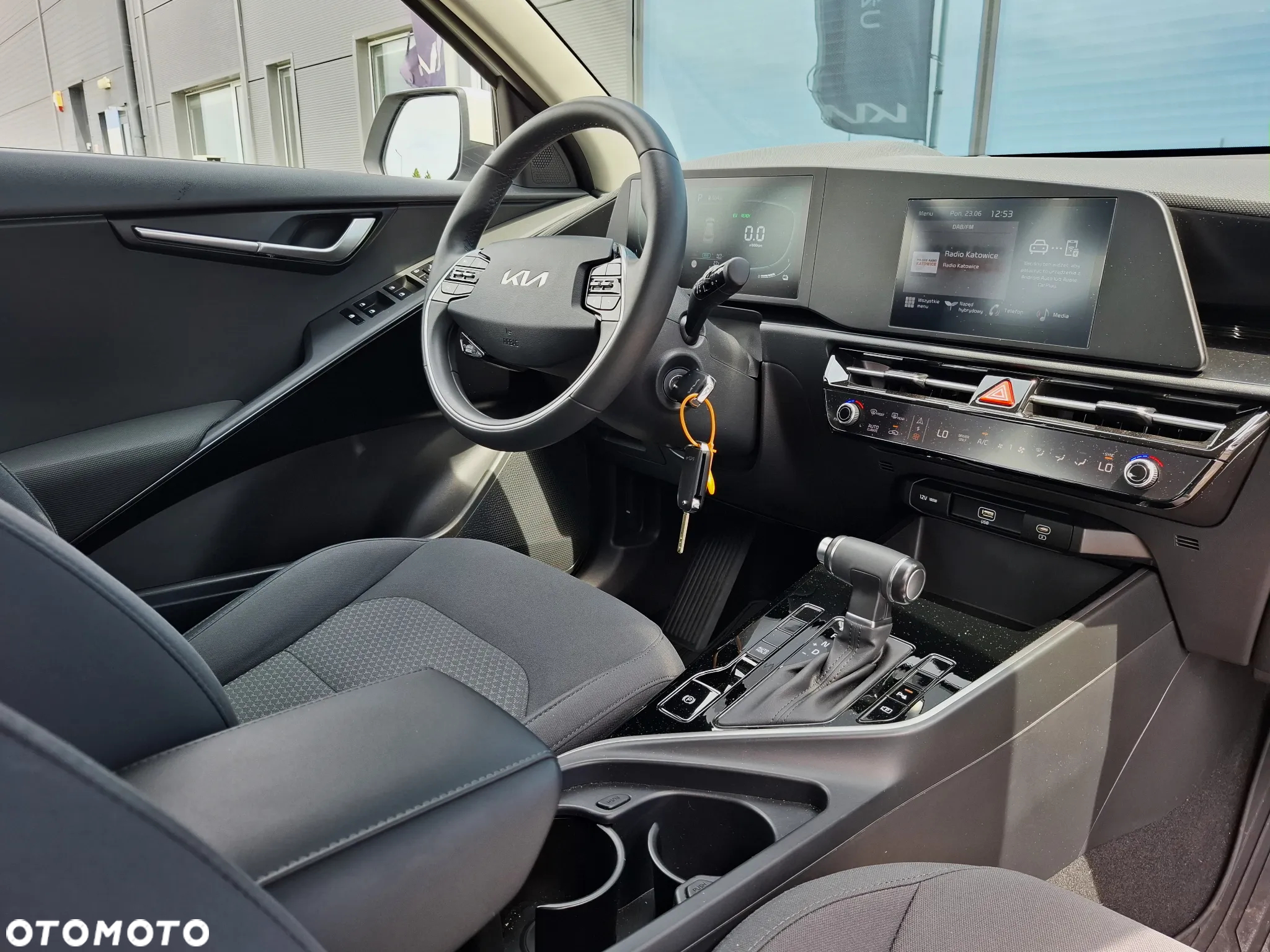 Kia Niro 1.6 GDI Hybrid M - 16