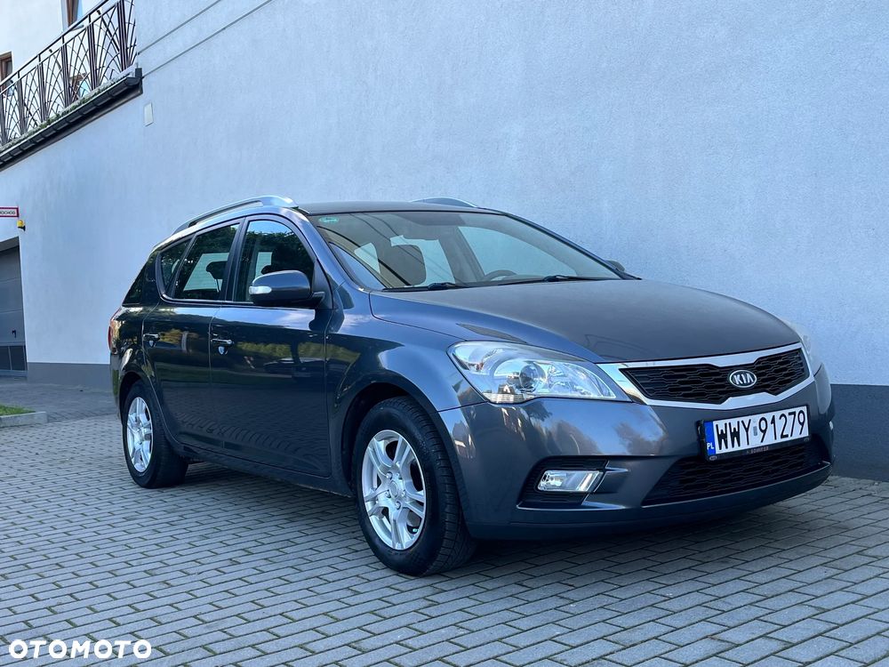 Kia Ceed 1.6 Crdi Comfort + - 34