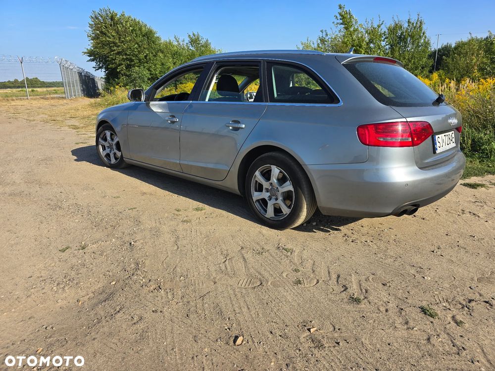 Audi A4 Avant 2.0 TDI - 5