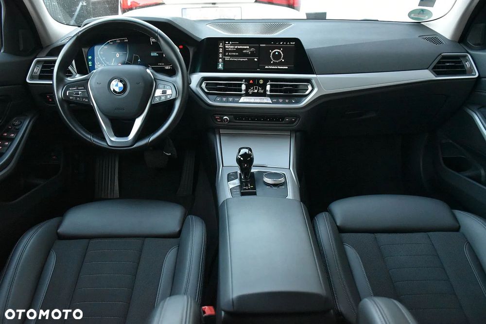 BMW Seria 3 318d MHEV Advantage - 7