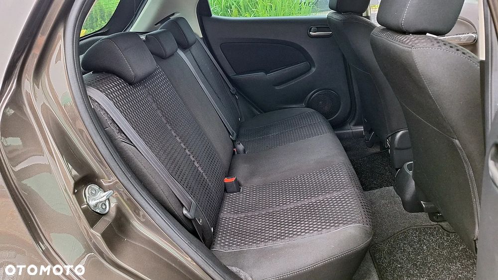 Mazda 2 - 12